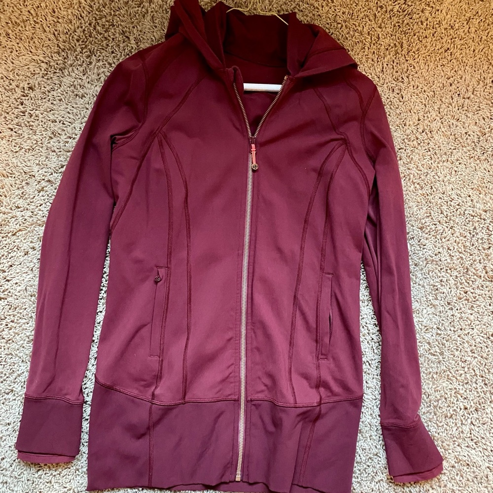 Like New Lululemon In Stride Jacket size 10 retails 108